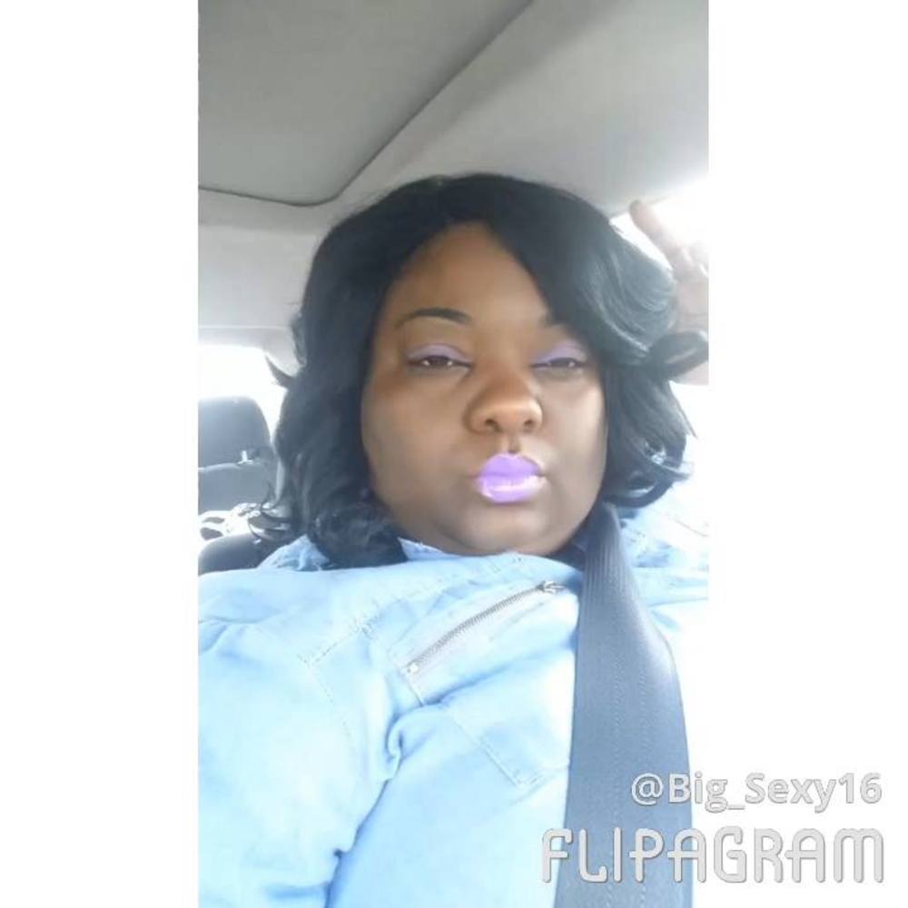 Meet your Posher, Kimberly